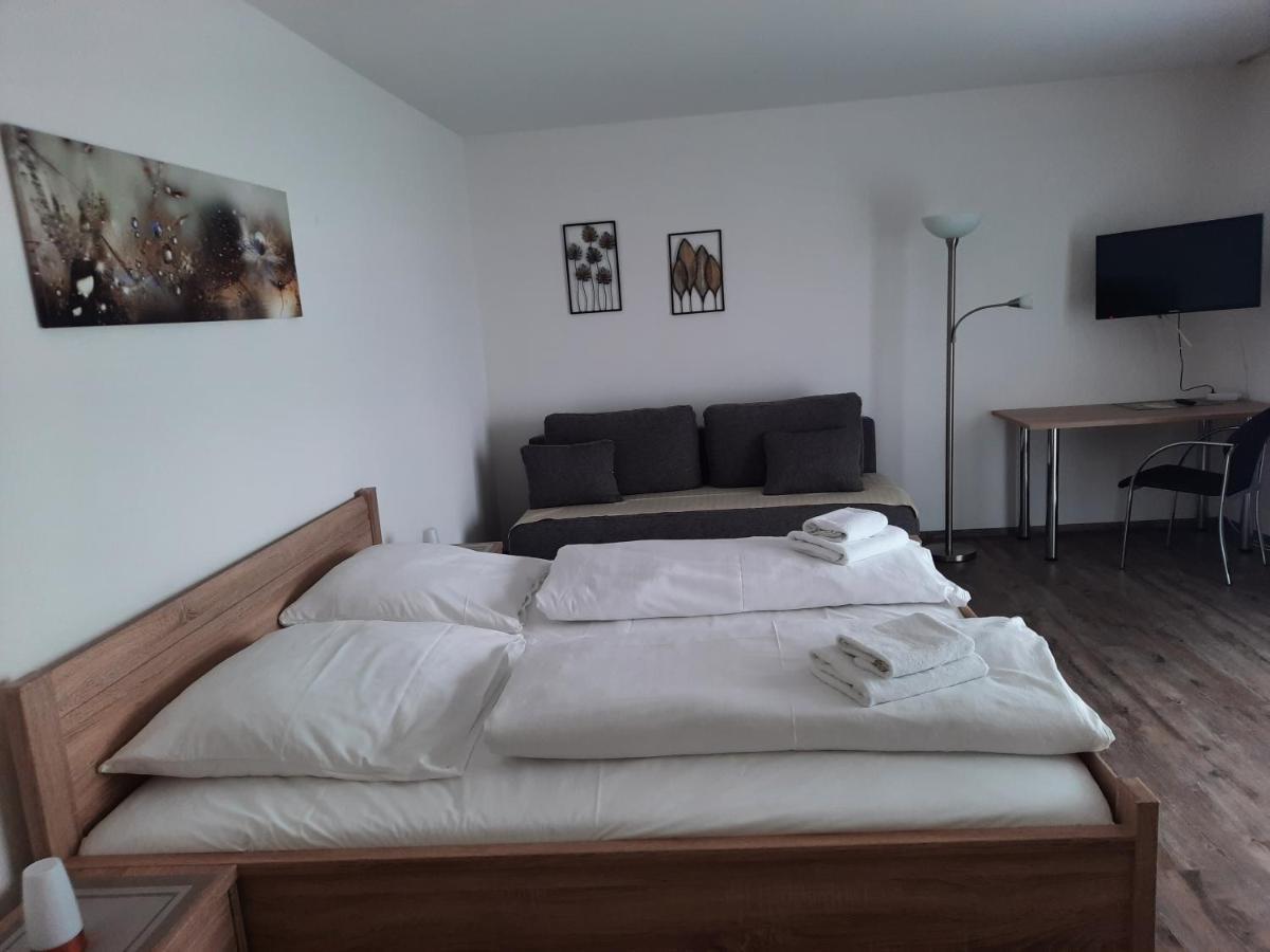 Hotel Landgasthof Hohenauer Hof Bagian luar foto