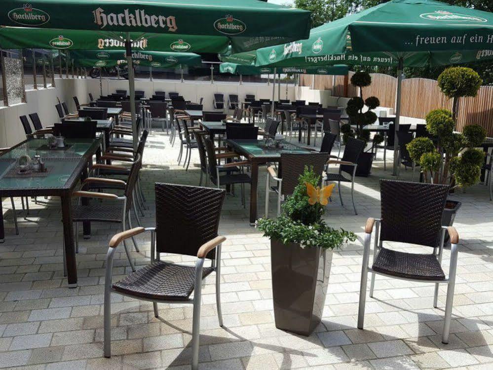 Hotel Landgasthof Hohenauer Hof Bagian luar foto